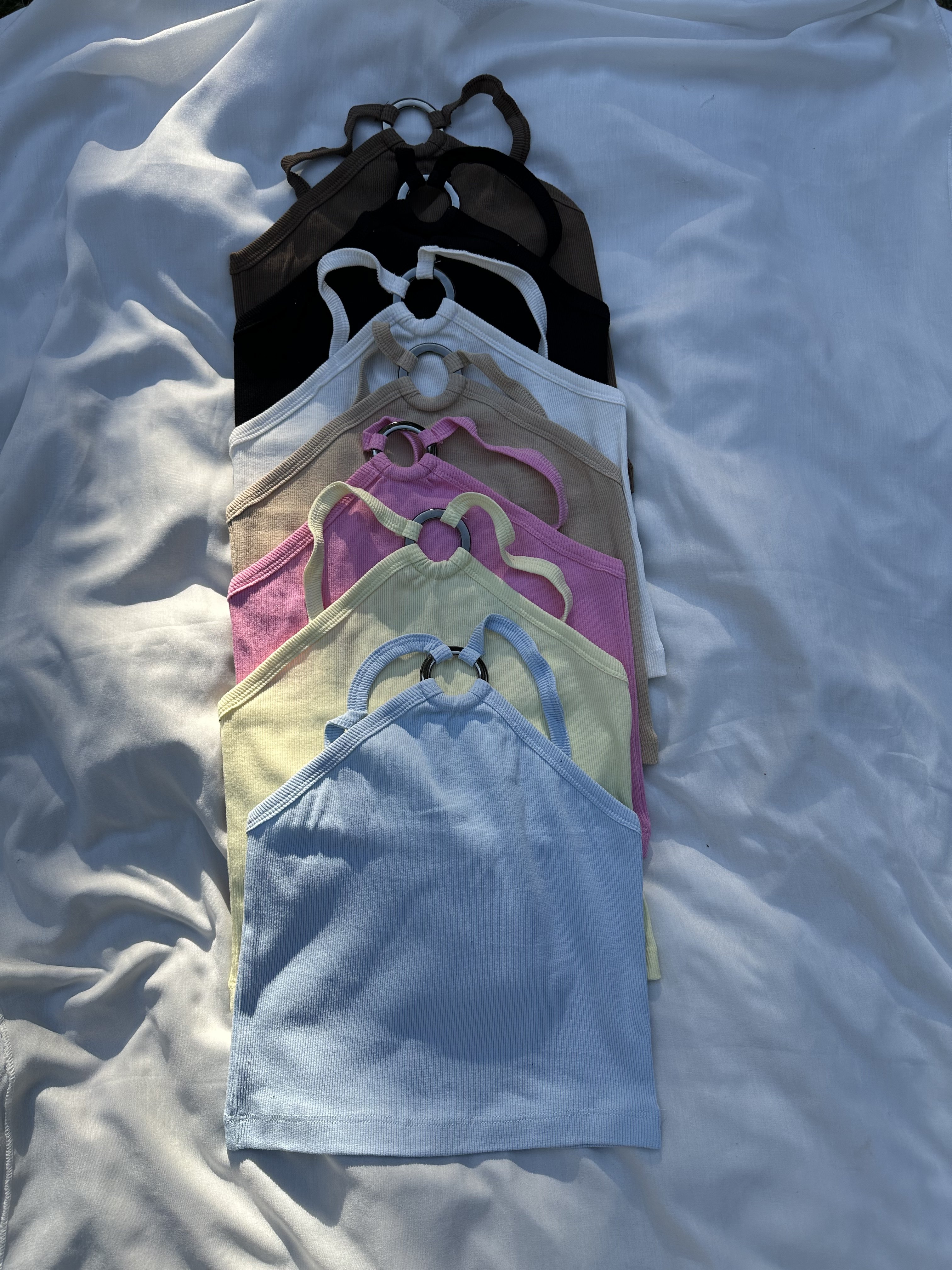 کراپ تاپ زنانه مدل سینه حلقه طرح لوزی کد04