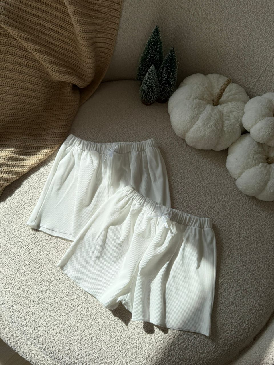 شلوارک زنانه مدل جلو پاپیون