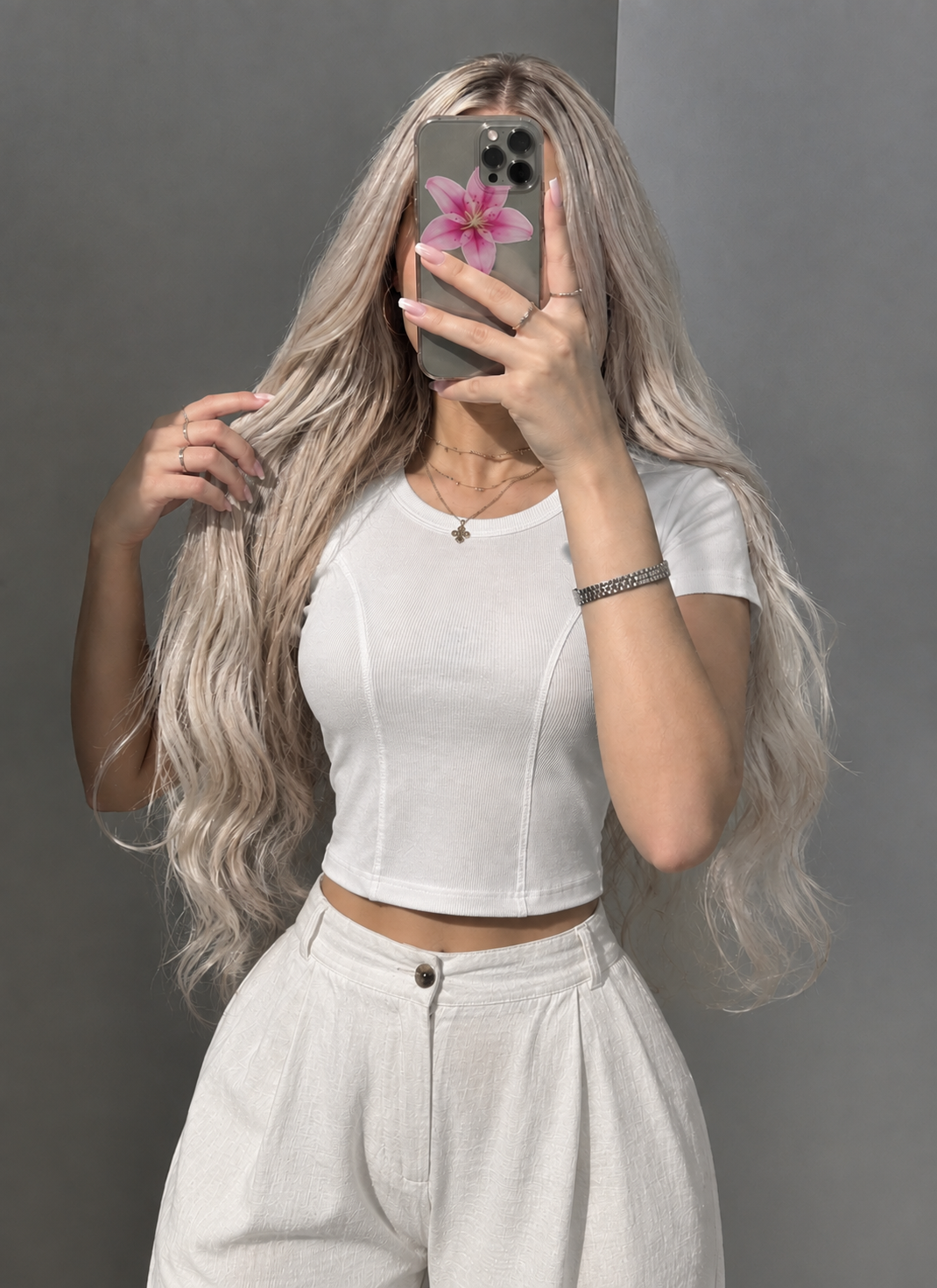 کراپ تیشرت زنانه یقه گرد